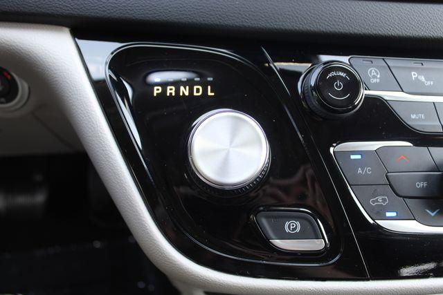 2024 Chrysler Pacifica - $25,890