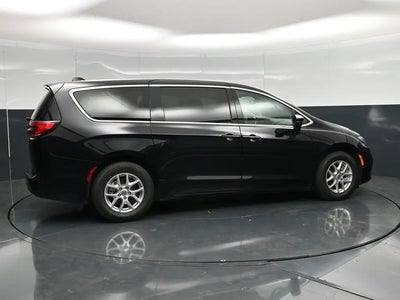 2024 Chrysler Pacifica Touring L 4DR Mini-Van