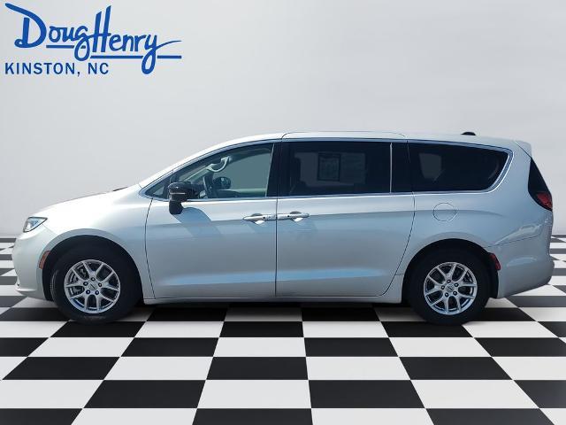 2024 Chrysler Pacifica - $27,954