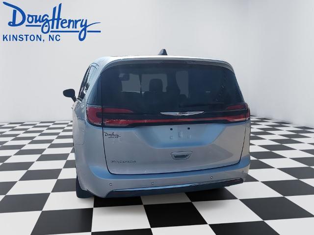 2024 Chrysler Pacifica - $27,954