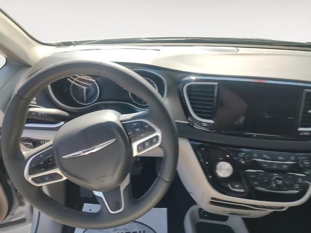 2024 Chrysler Pacifica - $25,777