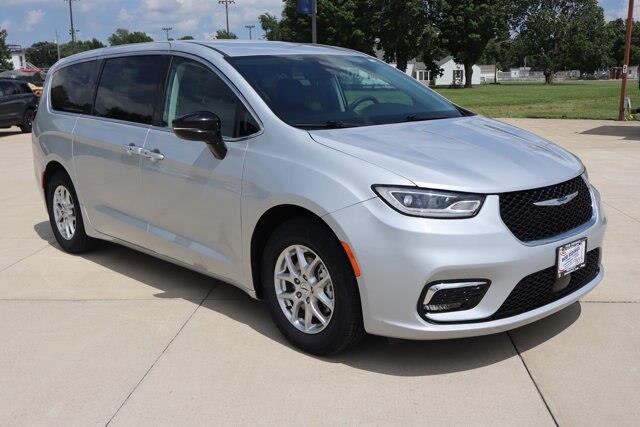 2024 Chrysler Pacifica - $28,990