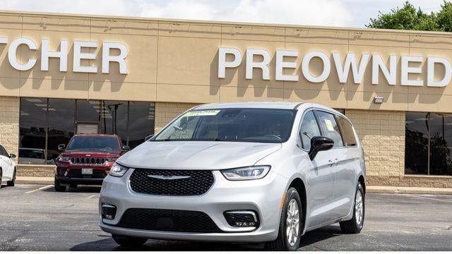 Preowned 2024 Chrysler Pacifica Touring L for Sale