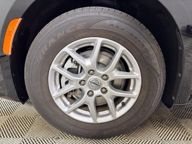 2025 Chrysler Pacifica - $22,500
