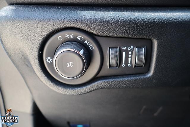 2025 Chrysler Pacifica - $24,765