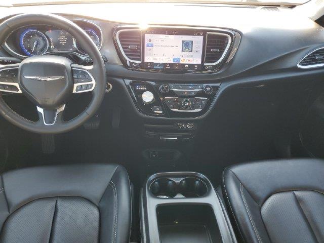 2025 Chrysler Pacifica - $22,900