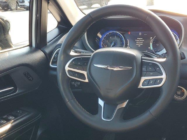 2025 Chrysler Pacifica - $22,900