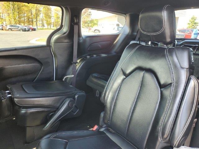 2025 Chrysler Pacifica - $22,900