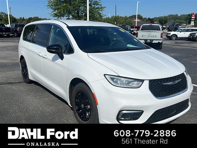 2025 Chrysler Pacifica