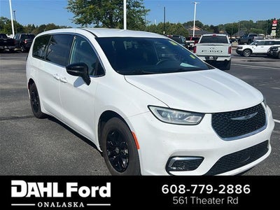 2025 Chrysler Pacifica Select 4DR Mini-Van