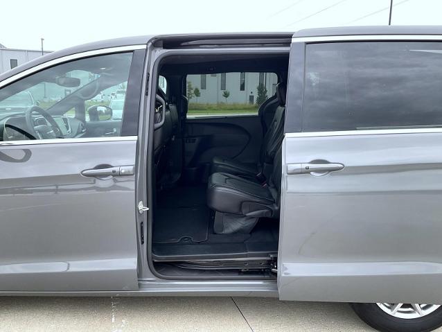 2025 Chrysler Pacifica - $29,484