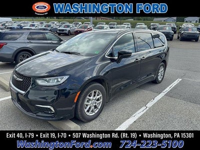 2025 Chrysler Pacifica Select 4DR Mini-Van