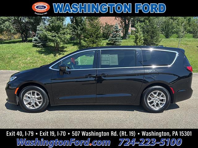 2025 Chrysler Pacifica - $25,900