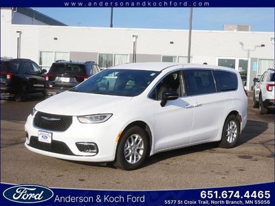 2025 Chrysler Pacifica Select 4DR Mini-Van