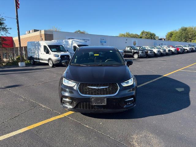 2025 Chrysler Pacifica - $27,259