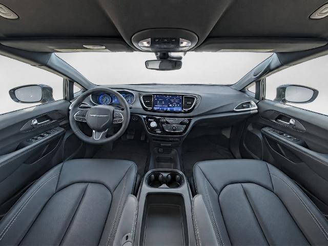 2025 Chrysler Pacifica - $27,259