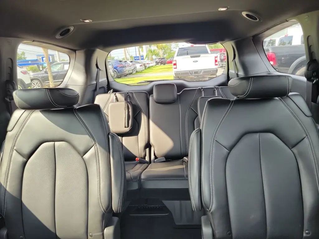 2025 Chrysler Pacifica - $25,919