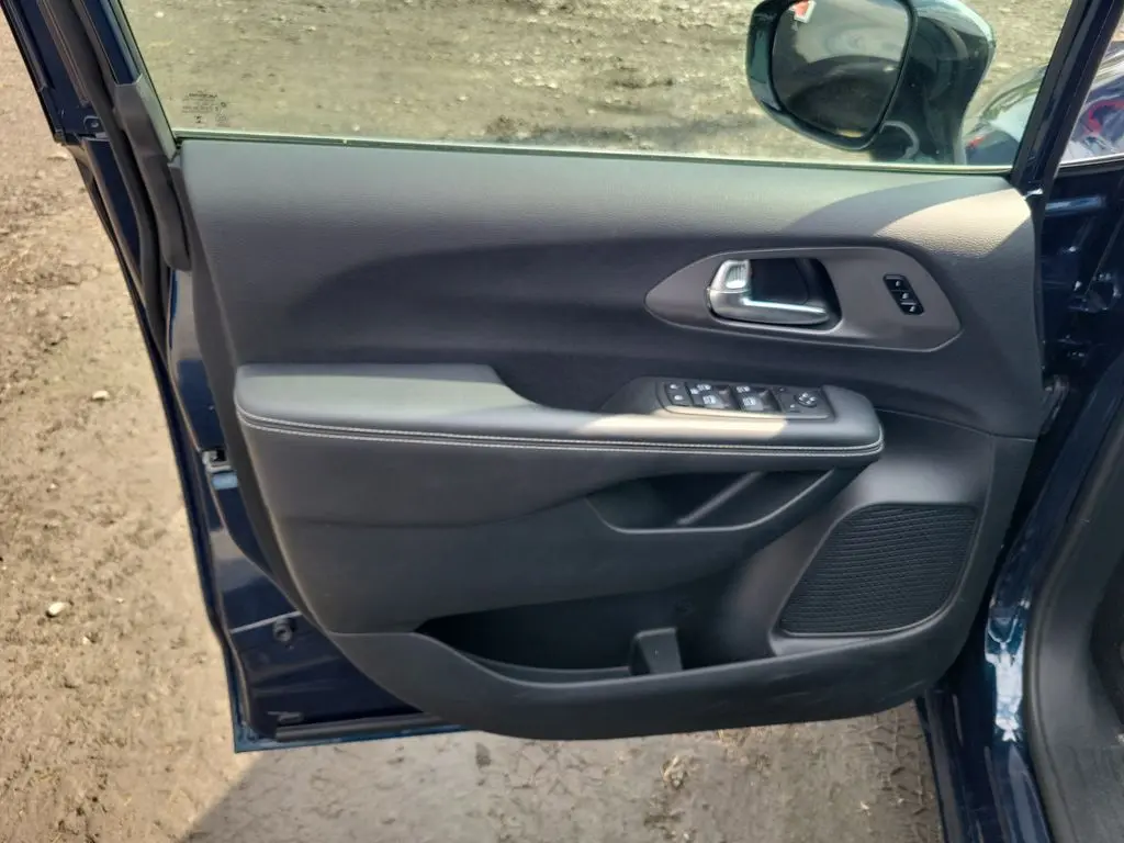 2025 Chrysler Pacifica - $25,919