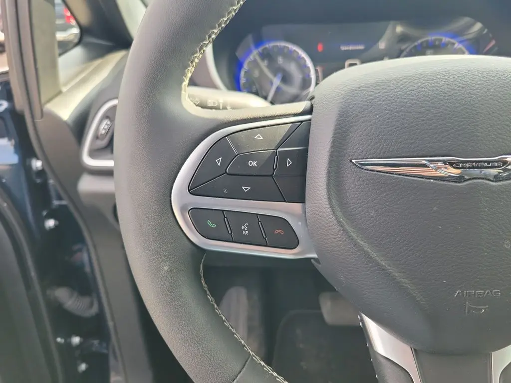 2025 Chrysler Pacifica - $25,919