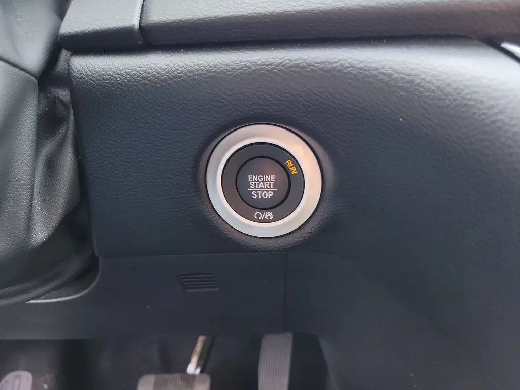 2025 Chrysler Pacifica - $25,919