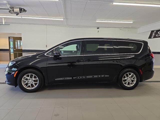 2026 Chrysler Pacifica - $36,999