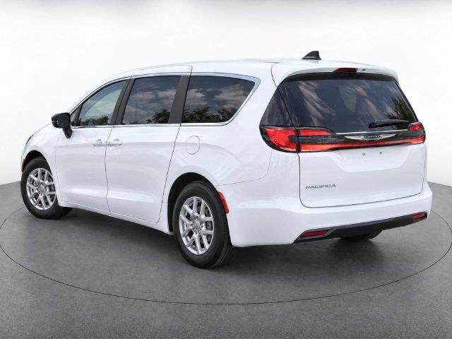2027 Chrysler Pacifica - $35,998