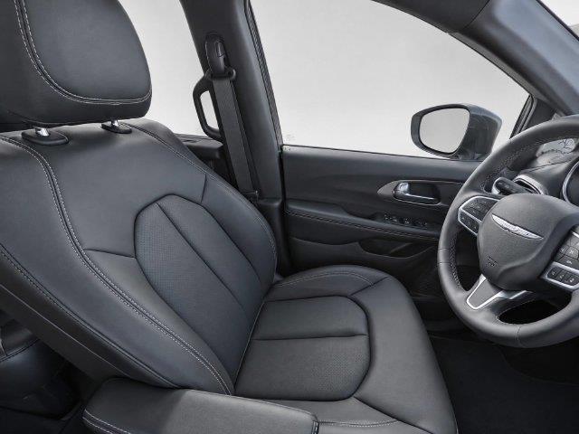 2027 Chrysler Pacifica - $35,998
