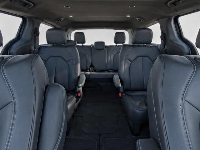 2027 Chrysler Pacifica - $35,998