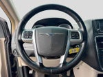 2012 Town and Country Thumbnail 13