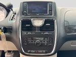 2012 Town and Country Thumbnail 17