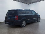 2016 Town and Country Thumbnail 5