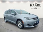 2017 Pacifica Thumbnail 5