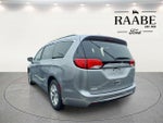 2017 Pacifica Thumbnail 14