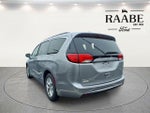 2017 Pacifica Thumbnail 16
