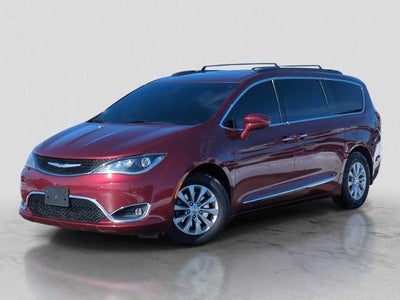 Photo of a 2017 Chrysler Pacifica Touring-L 4DR Mini-Van for sale