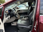 2017 Pacifica Thumbnail 12