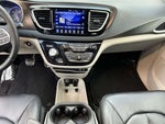 2017 Pacifica Thumbnail 17
