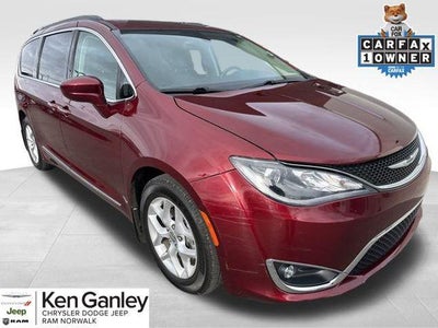 Photo of a 2017 Chrysler Pacifica Touring-L 4DR Mini-Van for sale