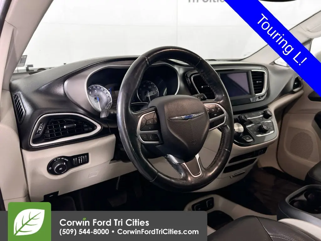 2020 Chrysler Pacifica - $14,700