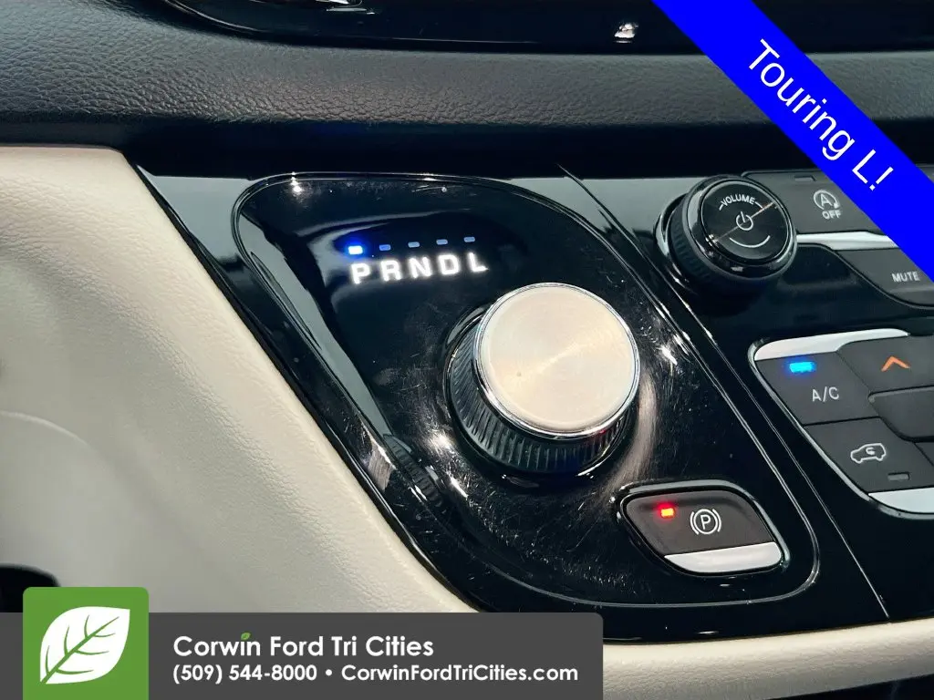 2020 Chrysler Pacifica - $14,700