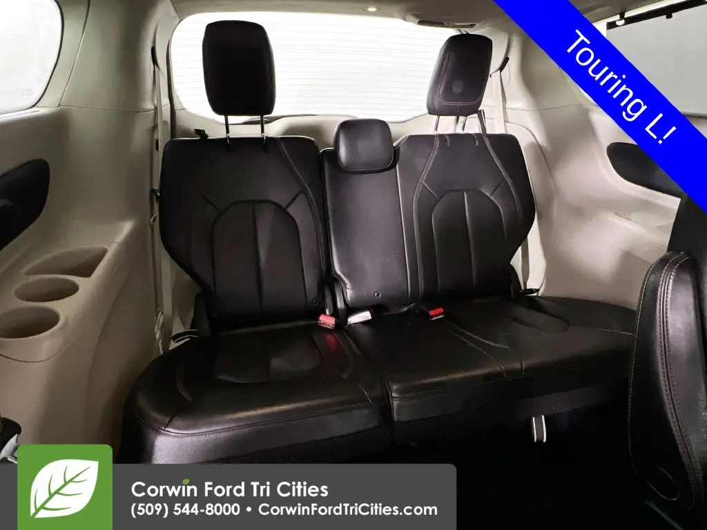 2020 Chrysler Pacifica - $14,700