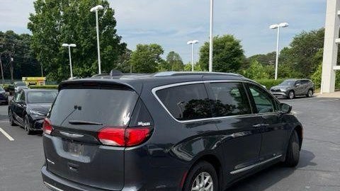 2020 Chrysler Pacifica Touring L