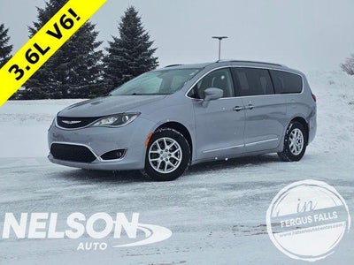 Photo of a 2020 Chrysler Pacifica Touring L 4DR Mini-Van for sale
