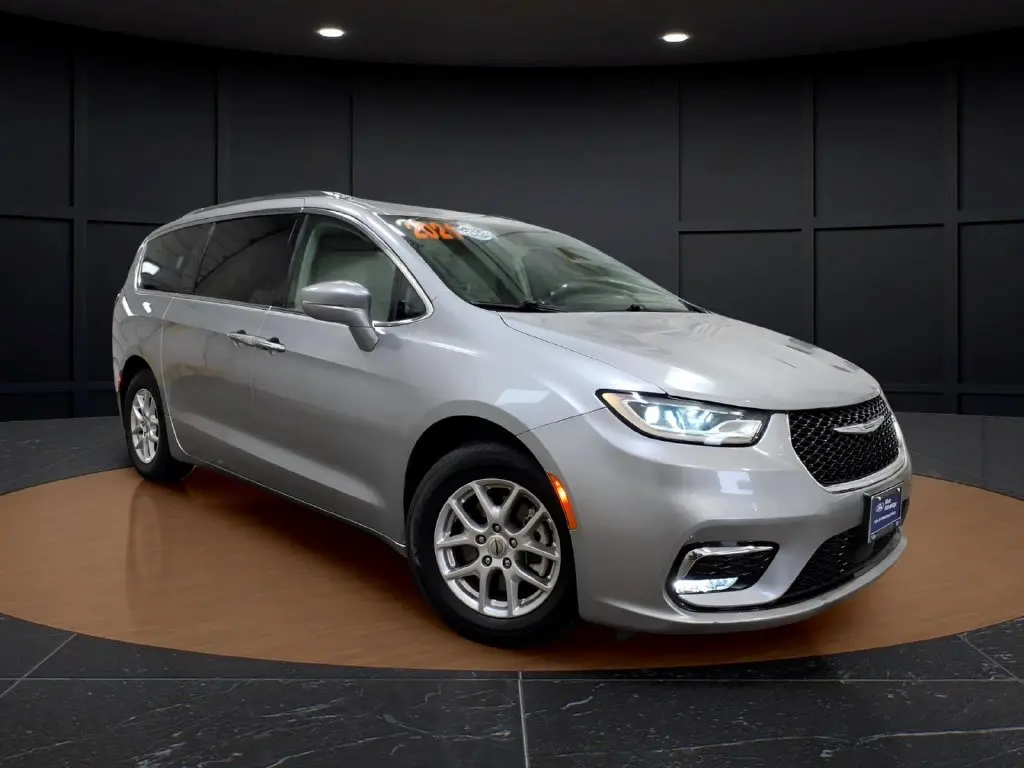 2021 Chrysler Pacifica - $20,495