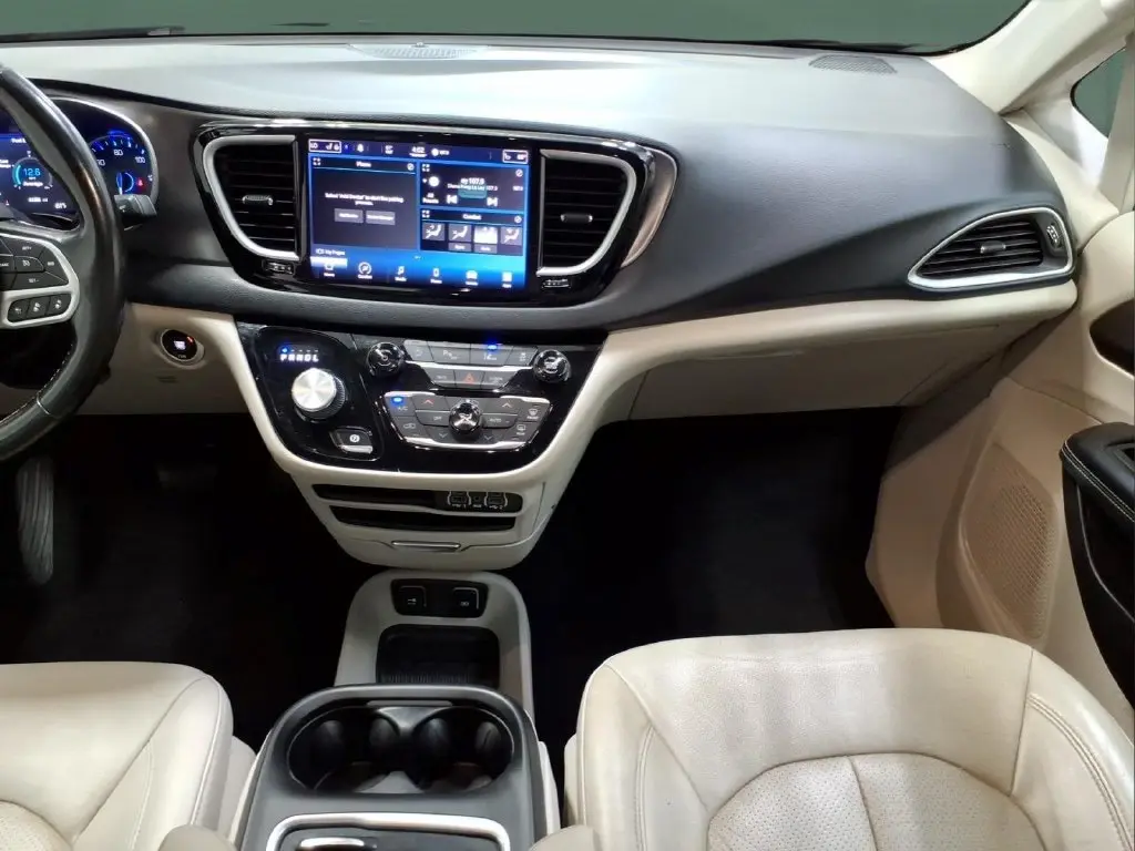 2021 Chrysler Pacifica - $20,495