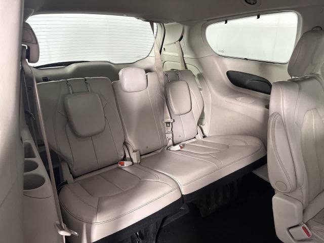 2021 Chrysler Pacifica - $22,550
