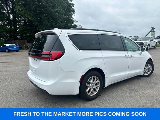 2022 Chrysler Pacifica - $15,500