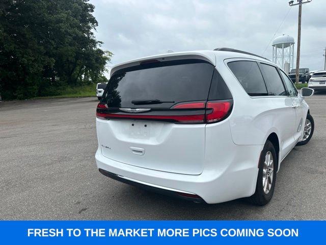 2022 Chrysler Pacifica - $15,500