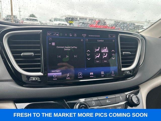 2022 Chrysler Pacifica - $15,500