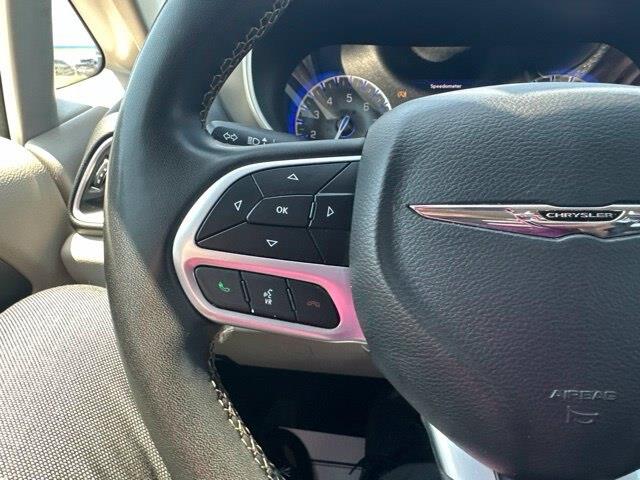 2022 Chrysler Pacifica - $15,000